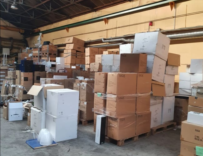 Større lampeparti med kvalitetsmærker klart til salg