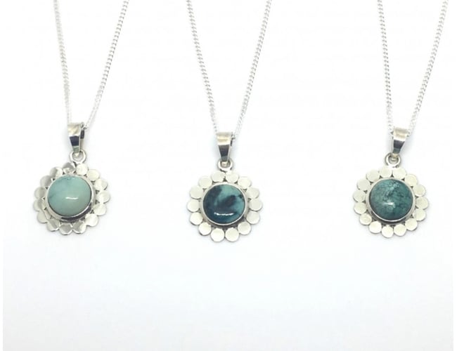 shop.hjortsmykker.dk -  Smykkewebshop med smukke håndlavede smykker - Varelager på 30.000 kr.