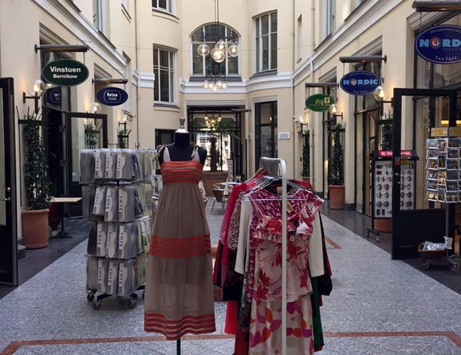 Swapamok.dk - Luksus Genbrugsbutik ved Strøget i Kbh. - med tilhørende ApS