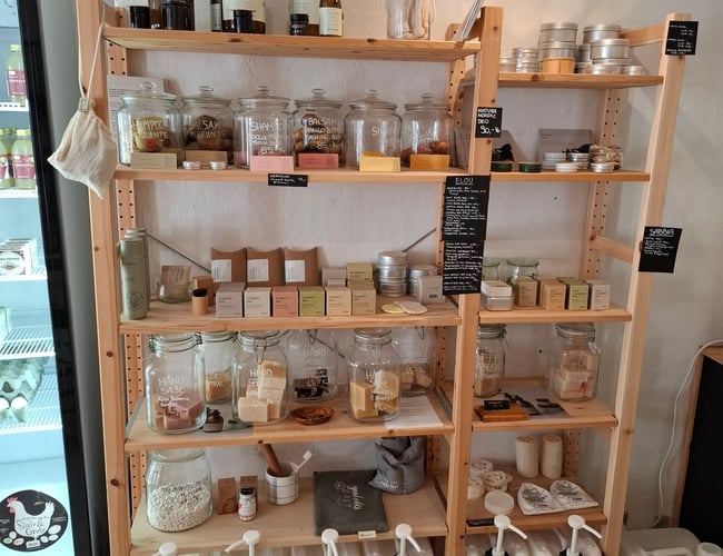 Bliv ejer af Aarhus’ førende økologiske, emballagefri butik – Raa Aarhus er til salg!