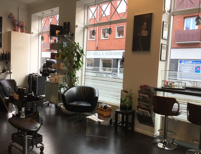art-of-hair.dk - Esbjergs mest unikke frisørsalon sælges - Omsætning 1.3 mio. kr. pr. år