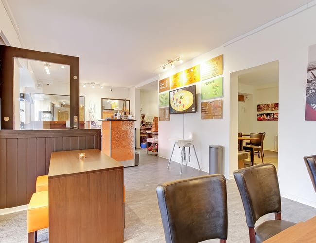 Sandwich og bagel, juice/smothies/mulighed varmeretter..