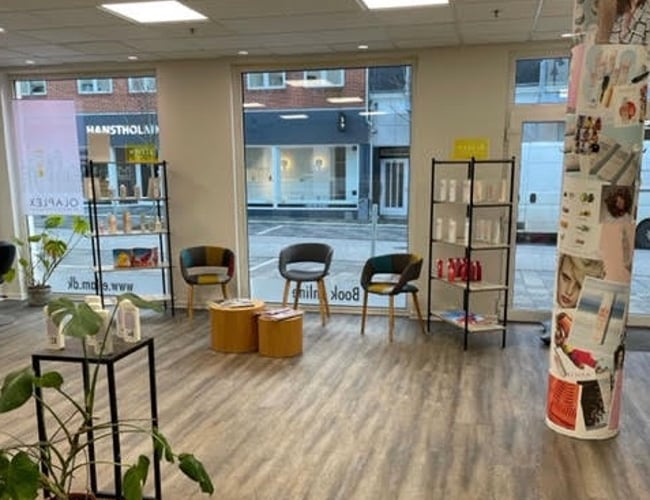 Frisør salon til salg i Herning - Omsætning mellem 50.000 - 60.000 kr. pr måned.