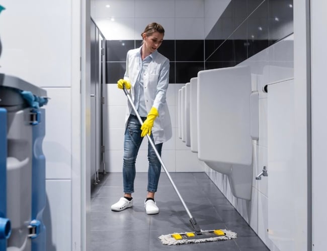 Velrenommeret rengøringsvirksomhed i Københavns Lufthavn til salg