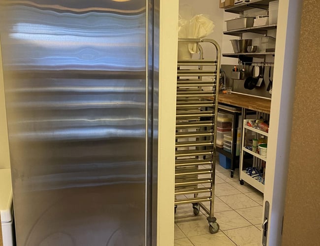 Cafe til salg - ca. 41 kvm i stueplan + ca. 23 kvm i kælderen. - Østerbrogade 91 KBH Ø 2100