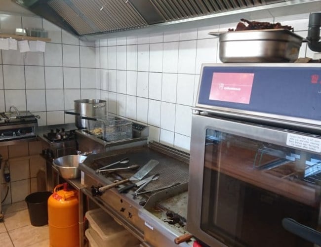 Sandwich, bagel, burger & Salater Takeaway, Farum - oms. over 2 mio.pr. år - god beliggenhed