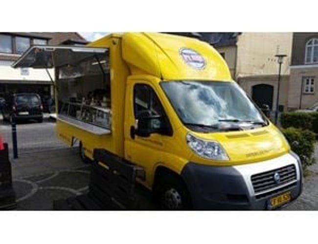 Ostebil med stadepladser