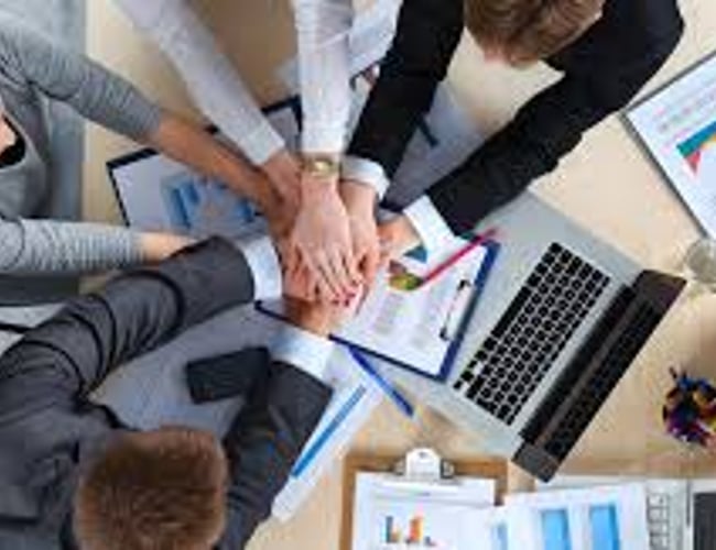 JEG ER EN INDIVIDUEL, SOM tilbyder internationale lån. RATE 3%