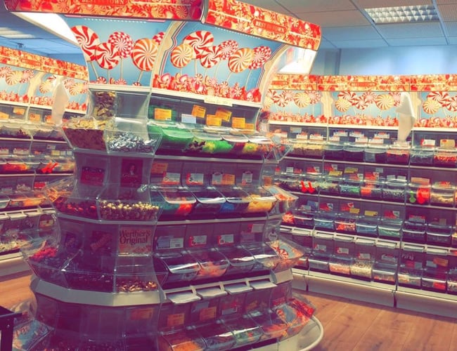 SLIK BUTIK MED GOD PLACING PÅ GÅGADE NYGADE 3 HOLBÆK