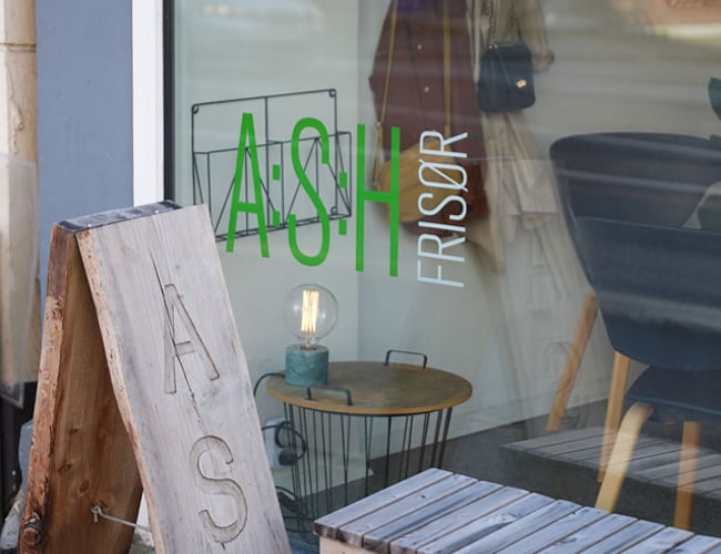 Populær frisørsalon med stort kundekartotek på Frederiksbjerg, Aarhus.