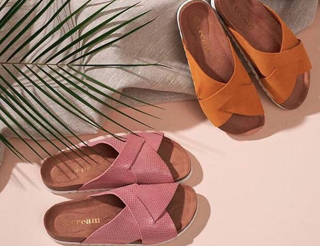 Tøjbutik med fokus på damemode i Grenaa centrum - Løn til ejer og overskud på ca. 540.000 kr.