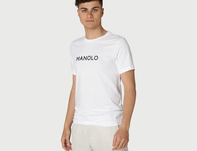 Webshop med tøjmærke med salg af T-shirt, sweatshirt og kasketter. 