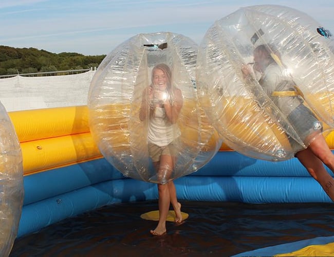 Bubblefun.dk - Eventfirma med Bumperballs - - Årlig omsætning: 100.000 kr.