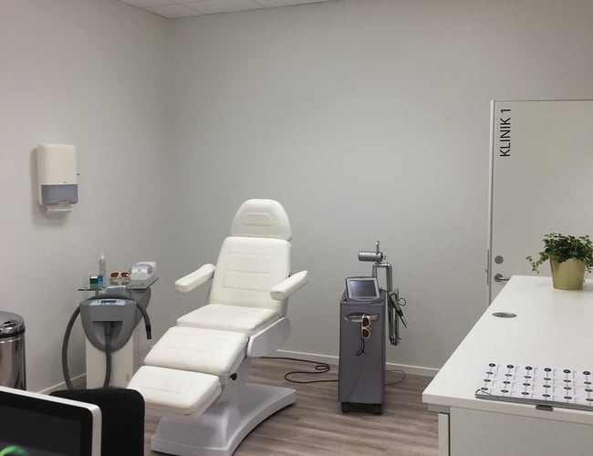 Helt ny klinik, klar til opstart. HURTIG OVERTAGELSE, BILLIG PRIS.