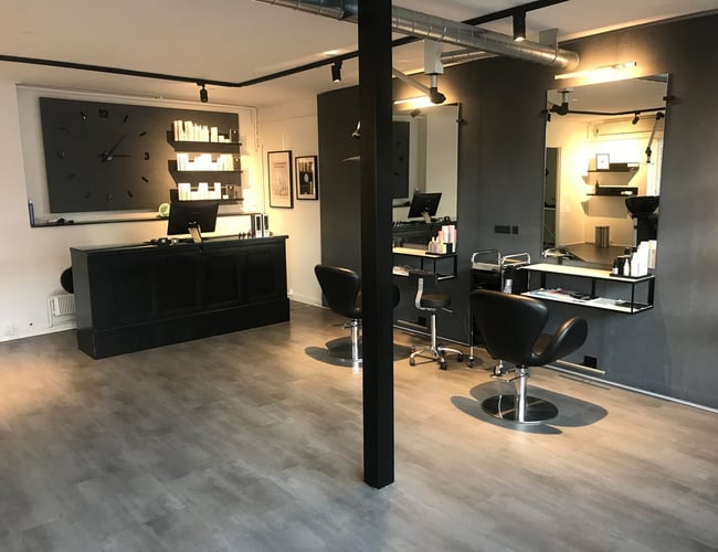 Bliv selvstændig frisør i sprit ny frisørsalon, i vækstbyen Skødstrup kun 15 min fra Århus. Opstart med overtagelse af alt for kun 10.000 pr. måned!