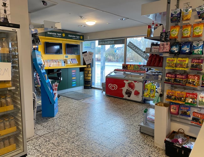 Tankstation med tilhørende lejlighed, OK-tank og en kiosk sælges (afkast 14,4 %) 