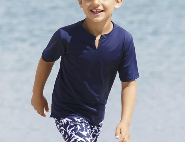 Danmarks ældste webshop med UV-beskyttende sol- og badetøj - Omsætning seneste 3 år er ca. 400.000 kr.