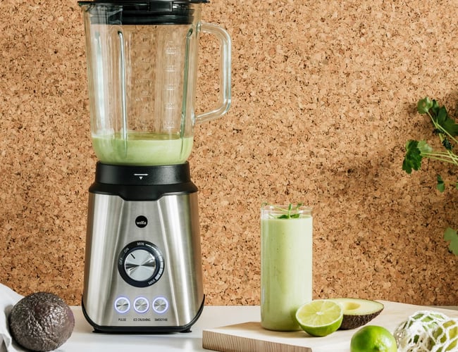 Varelager med køkkenprodukter af kendte danske mærker