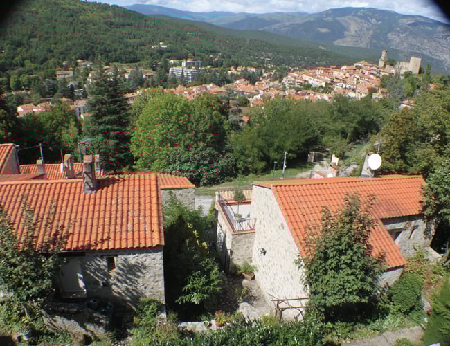 Danskejet fransk temaferie og adventure koncept med ejendom til salg