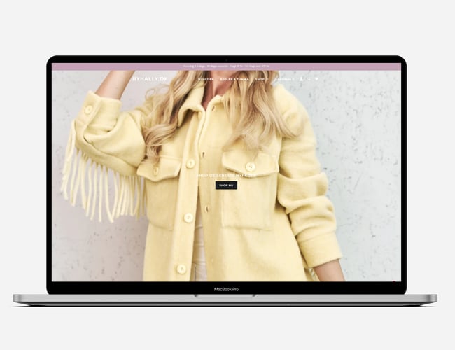 Webshop fra september 2020 til salg. - 1000+ følger på instagram og over 3000+ på facebook