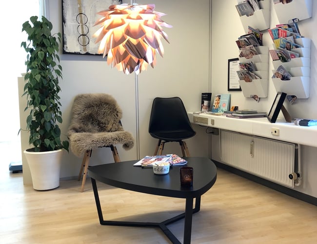 Attraktiv klinik til slanke- og smertebehandlinger