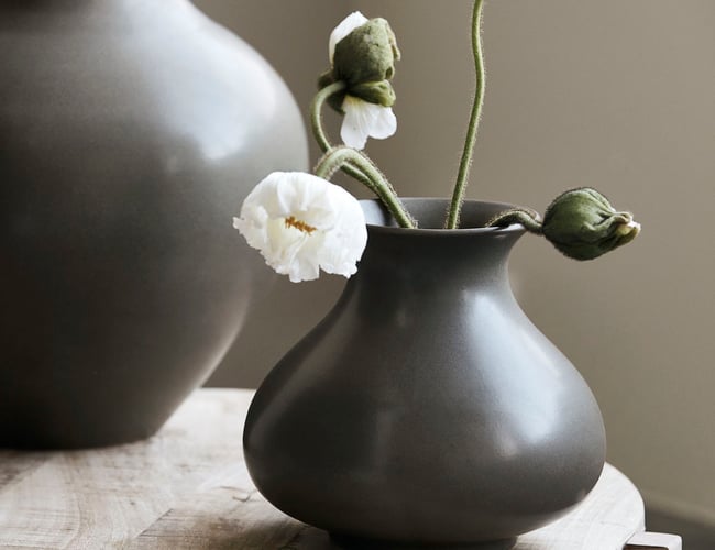 Salg af varelager af børnetøj, interiør og dametøj