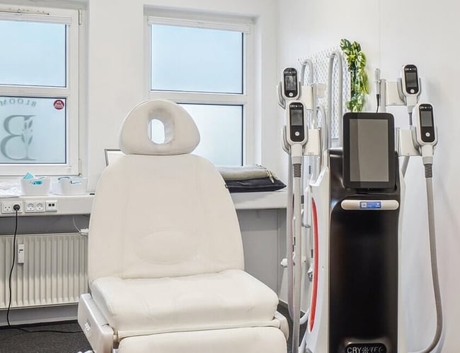 Skønhedsklinik i Aarhus - laser hårfjerning og fedtfrysning.