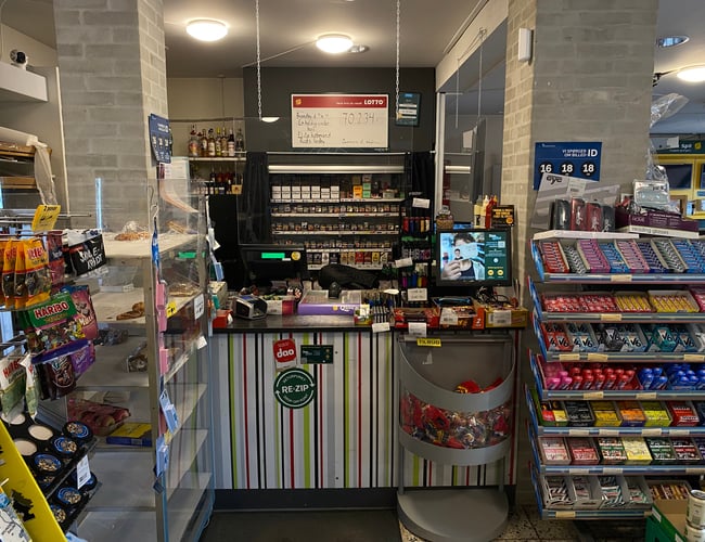 Tankstation med tilhørende lejlighed, OK-tank og en kiosk sælges (afkast 14,4 %) 