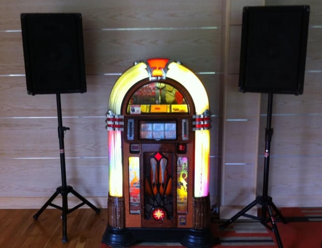 Et af Danmarks ældste Karaoke & Jukebox udlejningsvirksomheder (Inklusiv alt udstyr)