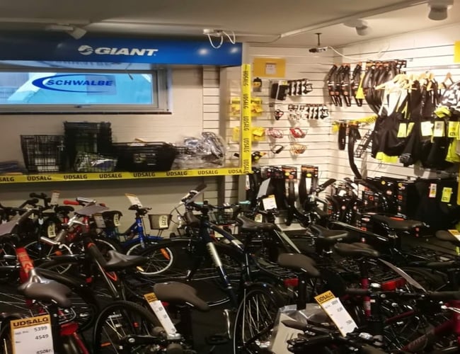 Cykelforretning til salg i Værløse - Dækningsbidrag: 487.445 kr.