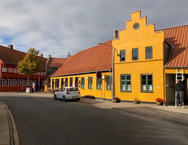 Ejendomsselskab sælges