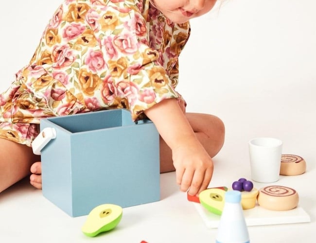 13 år gammel webshop med salg af legetøj, udstyr til mor og barn - 2020 og 2021 har omsætningen været DKK 3,5 mio ex moms.