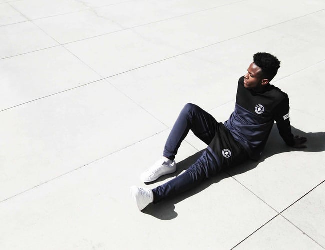 Eget tøjmærke med flot webshop og 120.000 i varelager, omsat for ca. 1 mio DKK. 