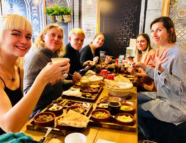 Populær lokalavis til salg