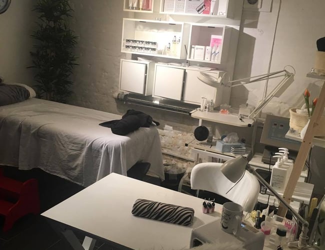 Kan købes, Selvstændig Frisør søges, investor, udlejning af lokaler, massage fys, eller lign.