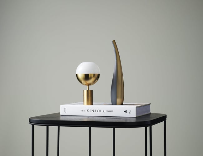 Dansk design start-up søger en kommerciel ansvarlig med partnerskabsdrømme.