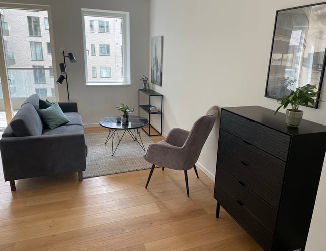 Salg af varelager med møbler