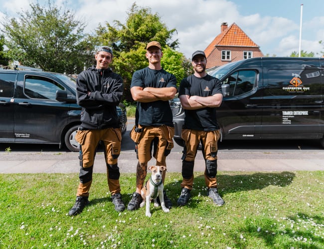 Etableret tømrervirksomhed med høj indtjening og faste kunder til salg