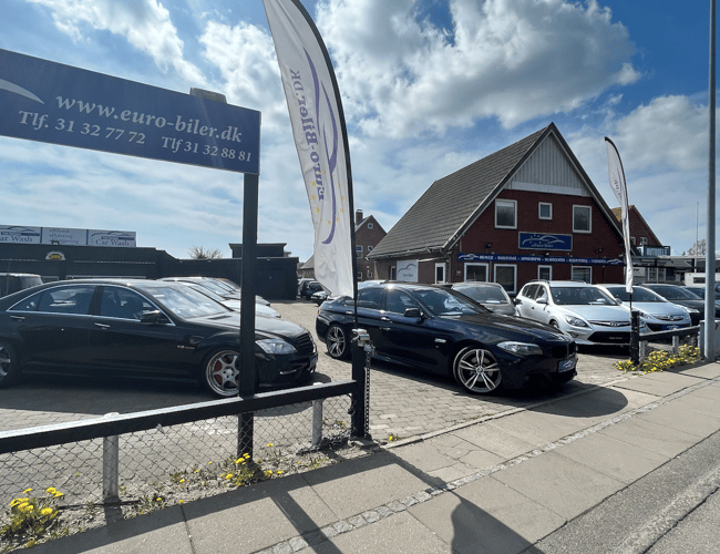 Bilforhandler I Hvidovre - Omsætning for 2021 har ligget på 4.5 millioner kr.