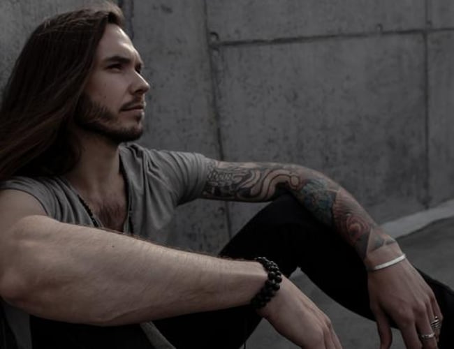 Bæredygtig smykkewebshop - Inspireret af balinesisk spiritualitet og nordisk mytologi