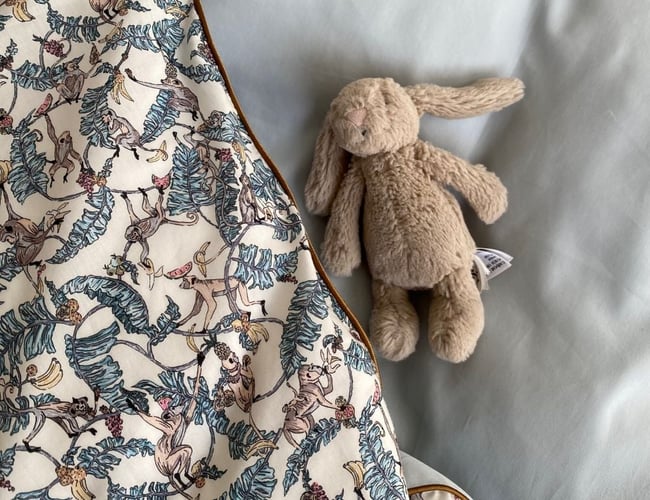 HOMEYNESS (produktion, forhandlere, webshop, varelager, instagramkonto 10.000 følgere)