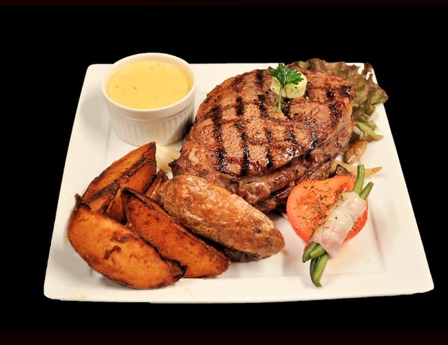 Restaurant Huset det ældste steakhouse i Grenaa til salg