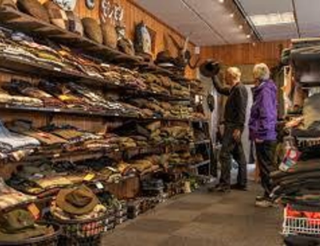 Onlinebutik for jagt og udendørs udstyr - Omsætning på 4,1 millioner. DKK på 9 måneder