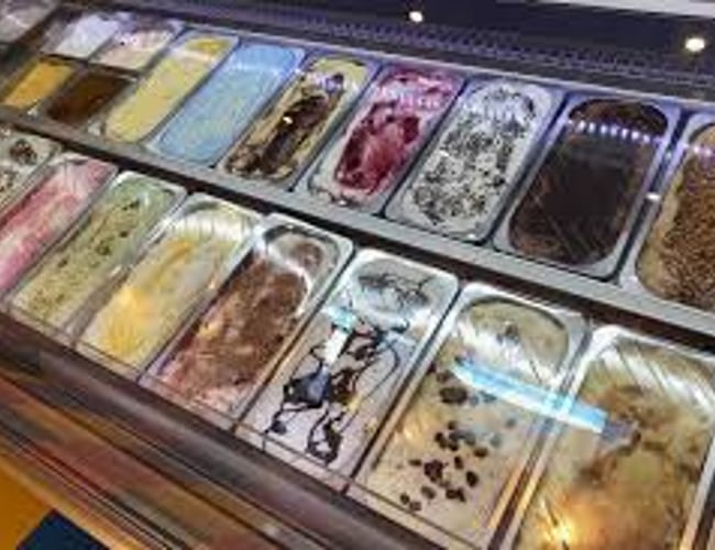 Drømmer du om din egen is butik klar til overtagelse!