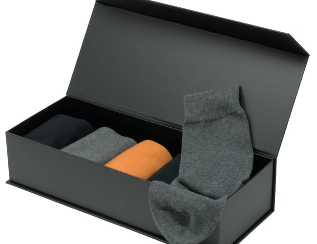 Salg af varelager med sokker og underbukser