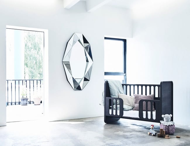 Ollie|s|Out - Dansk designet baby- og børnemøbel brand 