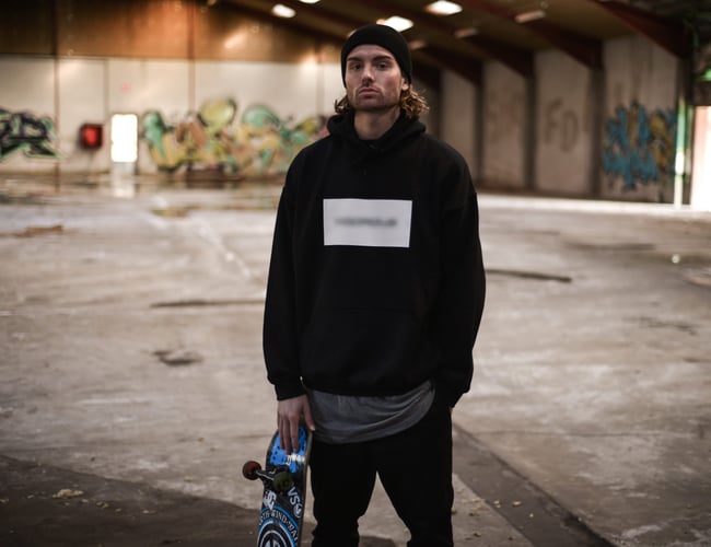 Småt tøjmærke med allerede stor eksponering inkl. varelager med salgsværdi på 20.000,-