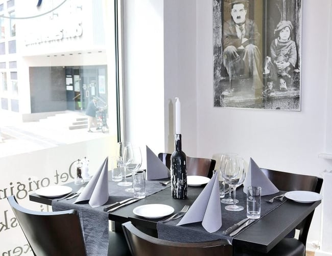 Ægte italiensk restaurant - min. 10.000 kr. i daglig oms/snit - Midt i Holbæk centrum 