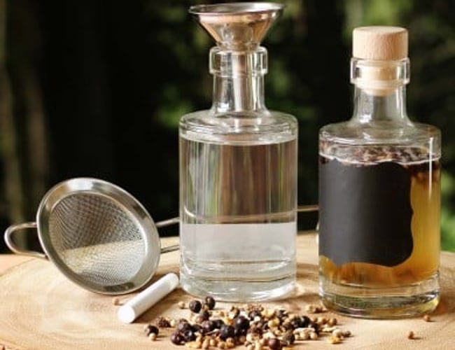 Ginlab.dk - Lækker gin webshop med salg af lav-selv gin kit til alle årstider