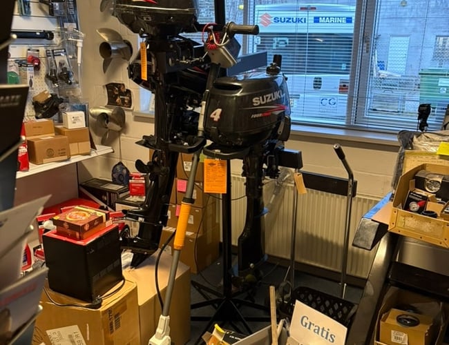 Marineværksted til salg